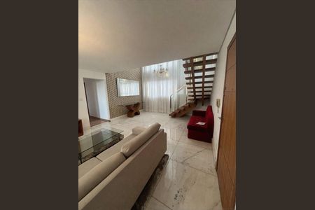 Apartamento para alugar com 3 quartos, 228m² em São Luiz, Belo Horizonte