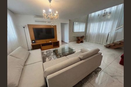 Apartamento para alugar com 3 quartos, 228m² em São Luiz, Belo Horizonte