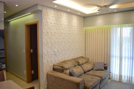 Apartamento para alugar com 71m², 2 quartos e 2 vagasSala