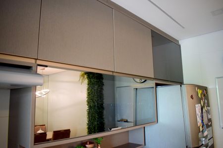 Apartamento para alugar com 71m², 2 quartos e 2 vagasCozinha - Armários