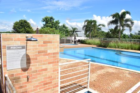 Apartamento para alugar com 71m², 2 quartos e 2 vagasÁrea comum - Piscina