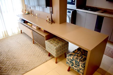 Apartamento para alugar com 71m², 2 quartos e 2 vagasSala