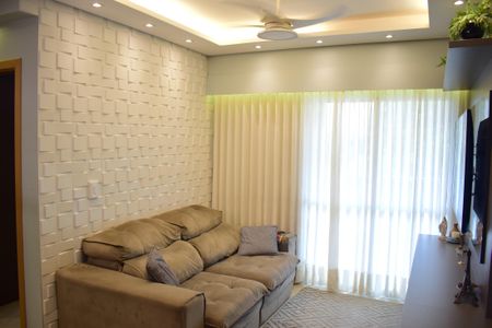 Apartamento para alugar com 71m², 2 quartos e 2 vagasSala