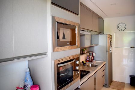 Apartamento para alugar com 71m², 2 quartos e 2 vagasCozinha e Área de Serviço