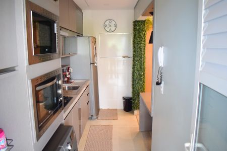 Apartamento para alugar com 71m², 2 quartos e 2 vagasCozinha