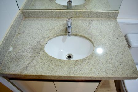 Apartamento para alugar com 71m², 2 quartos e 2 vagasBanheiro