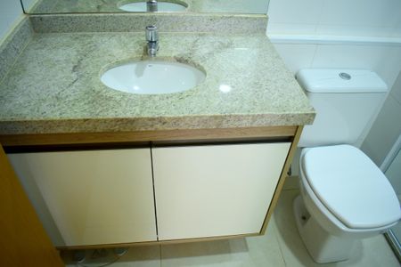 Apartamento para alugar com 71m², 2 quartos e 2 vagasBanheiro da Suíte
