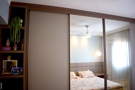 Apartamento para alugar com 71m², 2 quartos e 2 vagasSuíte