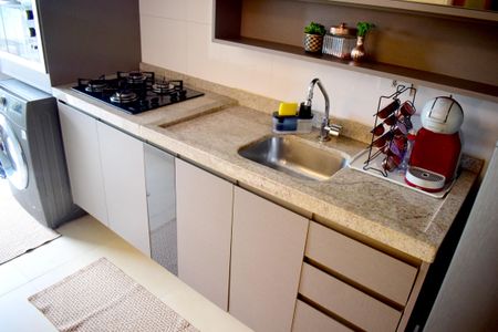Apartamento para alugar com 71m², 2 quartos e 2 vagasCozinha - Armários