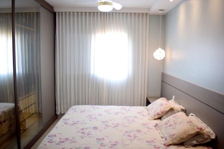 Apartamento para alugar com 71m², 2 quartos e 2 vagasSuíte