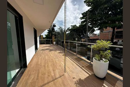 Casa para alugar com 343m², 3 quartos e 5 vagas