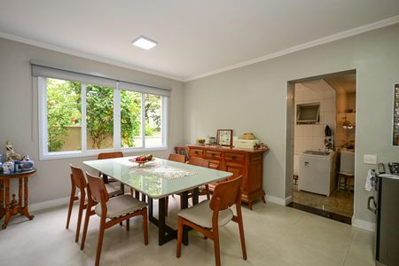 Casa de condomínio para alugar com 300m², 3 quartos e 4 vagasCozinha