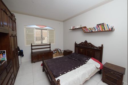 Casa para alugar com 120m², 4 quartos e 2 vagas Casa para alugar com 120m², 4 quartos e 2 vagasQuarto 1