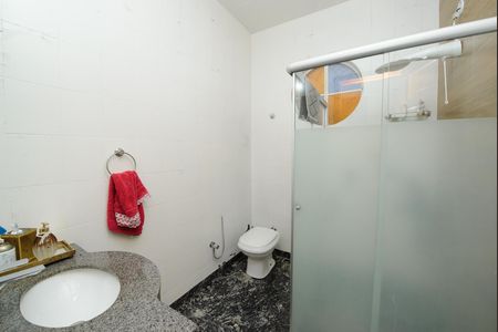 Casa para alugar com 120m², 4 quartos e 2 vagas Casa para alugar com 120m², 4 quartos e 2 vagasBanheiro