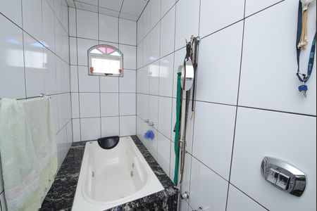 Casa para alugar com 120m², 4 quartos e 2 vagas Casa para alugar com 120m², 4 quartos e 2 vagasBanheiro da Suíte