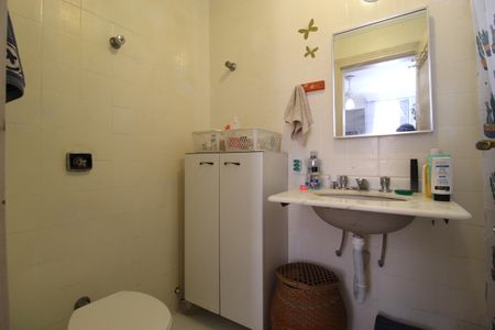 Apartamento para alugar com 100m², 3 quartos e 1 vagaBanheiro da Suíte