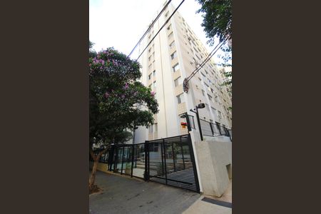 Apartamento para alugar com 100m², 3 quartos e 1 vagaFachada
