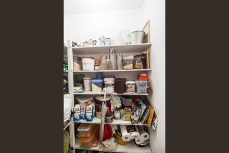 Apartamento para alugar com 182m², 2 quartos e 2 vagasDespensa