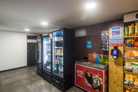 Apartamento para alugar com 182m², 2 quartos e 2 vagasMercado