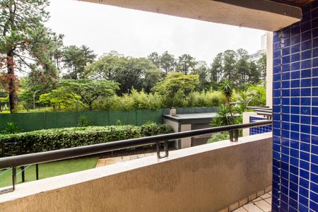 Apartamento para alugar com 182m², 2 quartos e 2 vagasVaranda