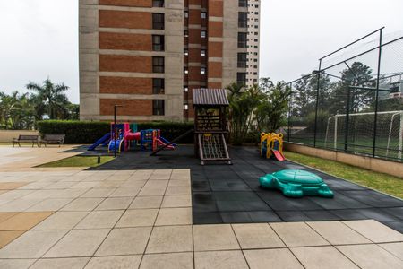 Apartamento para alugar com 182m², 2 quartos e 2 vagasÁrea comum - Playground