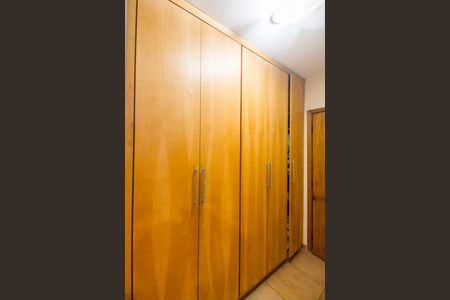 Apartamento para alugar com 182m², 2 quartos e 2 vagasCloset da suíte