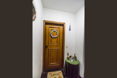 Apartamento para alugar com 182m², 2 quartos e 2 vagasEntrada