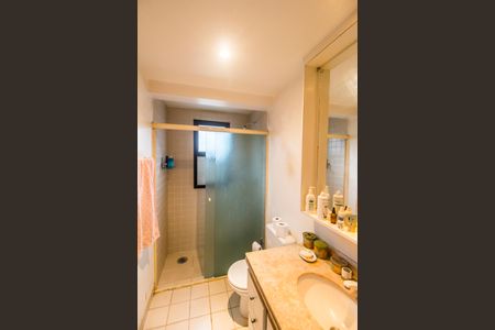 Apartamento para alugar com 182m², 2 quartos e 2 vagasBanheiro da Suíte