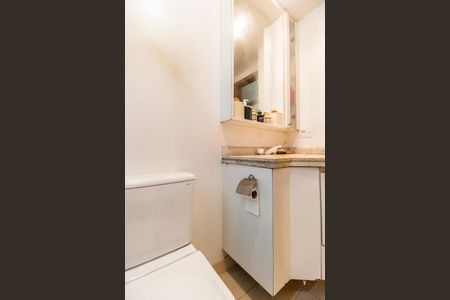 Apartamento para alugar com 182m², 2 quartos e 2 vagasBanheiro