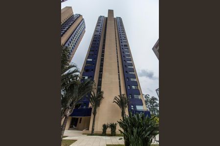 Apartamento para alugar com 182m², 2 quartos e 2 vagasFachada