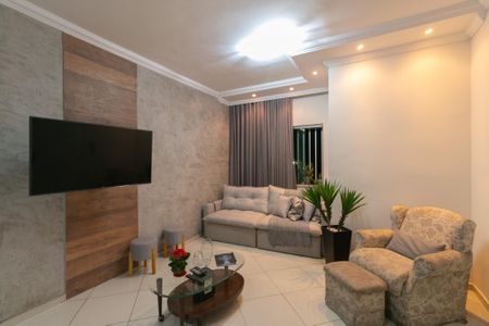 Apartamento à venda com 2 quartos, 60m² em Maria Virgínia, Belo Horizonte