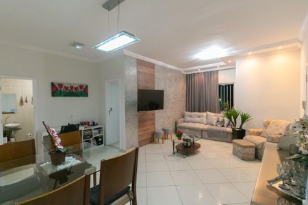 Apartamento à venda com 2 quartos, 60m² em Maria Virgínia, Belo Horizonte
