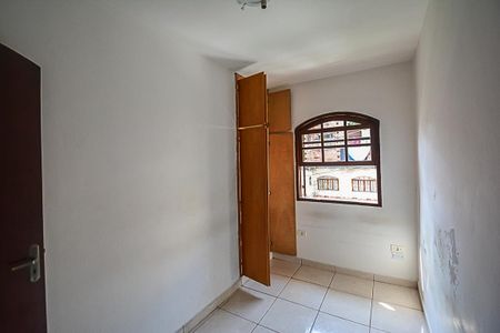 Casa à venda com 320m², 4 quartos e 2 vagasQuarto 4