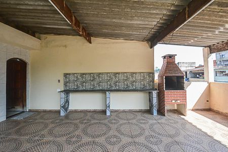 Casa à venda com 320m², 4 quartos e 2 vagasChurrasqueira