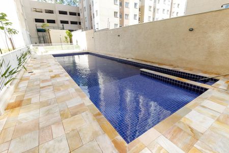 Apartamento para alugar com 38m², 2 quartos e 1 vaga Apartamento para alugar com 38m², 2 quartos e 1 vagaÁrea comum - Piscina