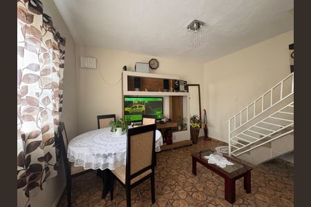 Sala de casa à venda com 2 quartos, 90m² em Vila Pereira Barreto, São Paulo