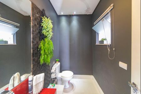 Casa à venda com 226m², 3 quartos e 5 vagasLavabo