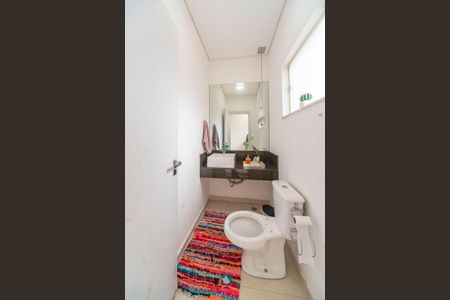 Casa à venda com 226m², 3 quartos e 5 vagasBanheiro da Garagem