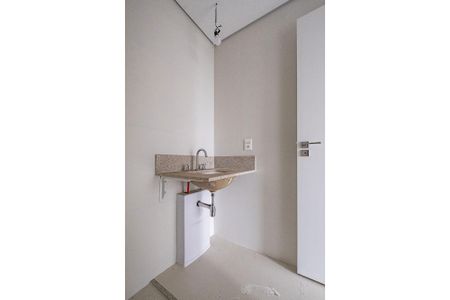Banheiro de kitnet/studio para alugar com 1 quarto, 38m² em Jardim Paulista, São Paulo