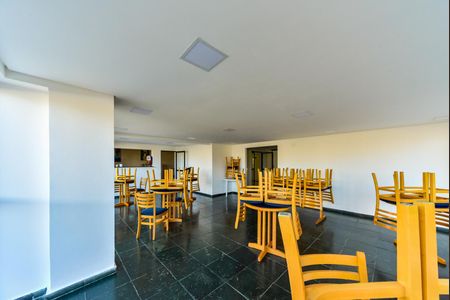 Apartamento à venda com 70m², 2 quartos e 1 vaga Apartamento à venda com 70m², 2 quartos e 1 vagaÁrea comum - Salão de festas