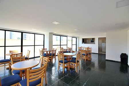 Apartamento à venda com 70m², 2 quartos e 1 vagaÁrea comum - Salão de festas