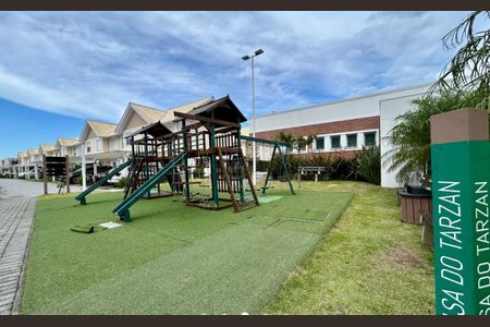 Casa de condomínio para alugar com 115m², 3 quartos e 2 vagas Casa de condomínio para alugar com 115m², 3 quartos e 2 vagasÁrea comum - Playground