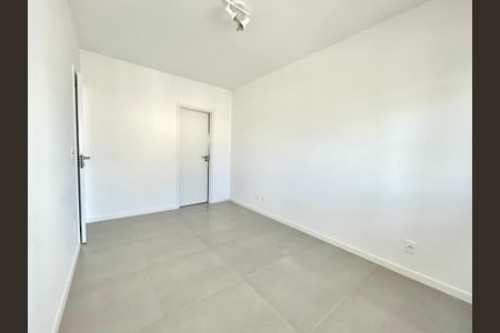 Casa de condomínio para alugar com 115m², 3 quartos e 2 vagas Casa de condomínio para alugar com 115m², 3 quartos e 2 vagasSuíte