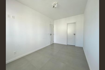 Casa de condomínio para alugar com 115m², 3 quartos e 2 vagas Casa de condomínio para alugar com 115m², 3 quartos e 2 vagasSuíte