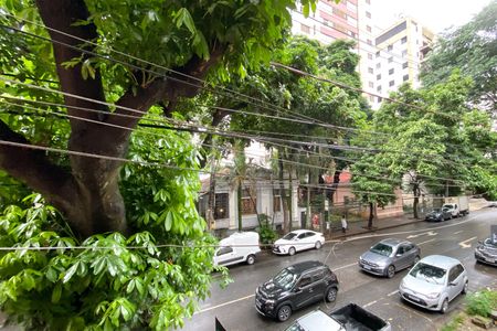 Apartamento para alugar com 2 quartos, 70m² em Funcionários, Belo Horizonte