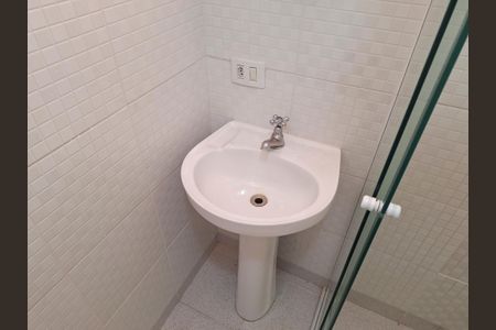 Apartamento à venda com 74m², 2 quartos e 1 vagaBanheiro