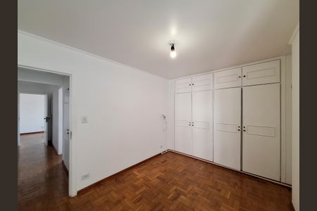 Apartamento à venda com 74m², 2 quartos e 1 vagaQuarto 2