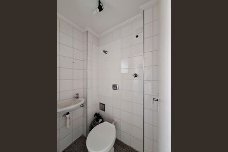 Apartamento à venda com 74m², 2 quartos e 1 vagaBanheiro de serviço