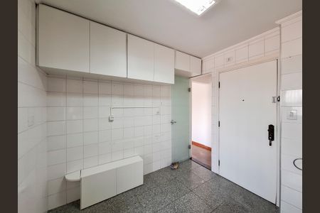 Apartamento à venda com 74m², 2 quartos e 1 vagaCozinha