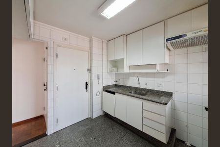 Apartamento à venda com 74m², 2 quartos e 1 vagaCozinha